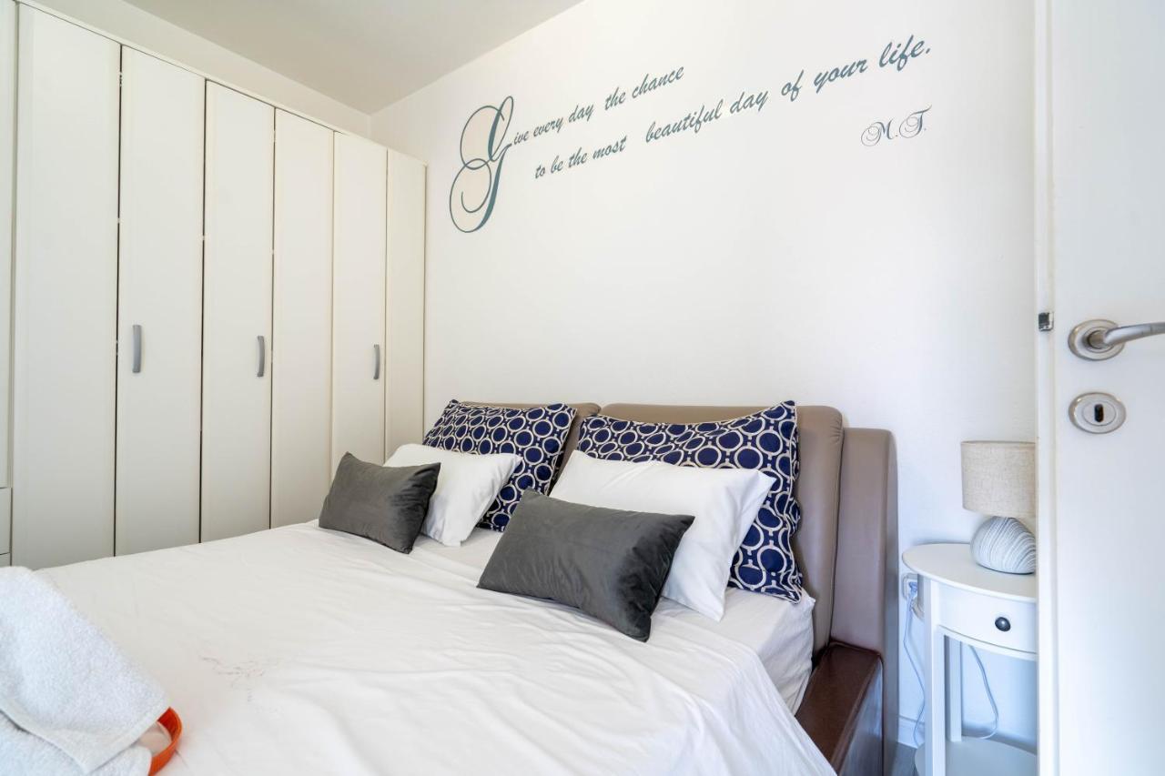 Ferienwohnung Apartman M Knin Exterior foto